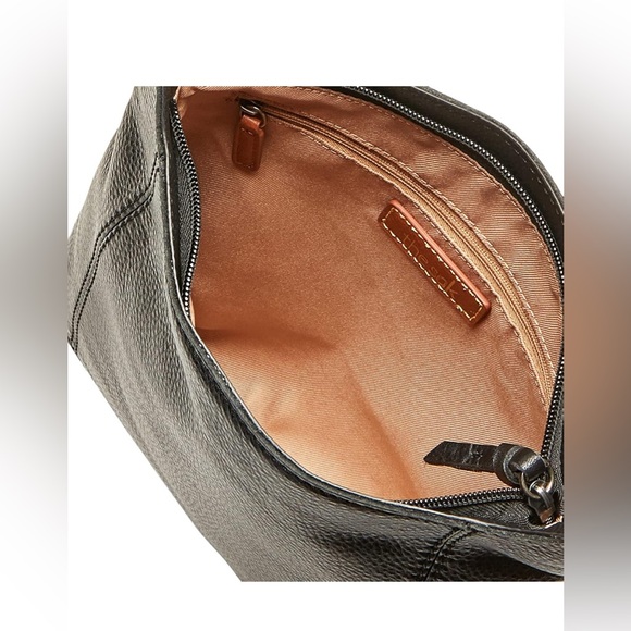 The Sak De Young Crossbody in Leather - Picture 5 of 10